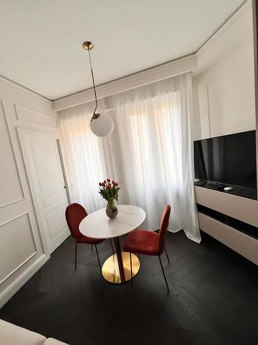 شقة Elegante Appartamento In Zona Tortona-Solari ميلان إيطاليا
