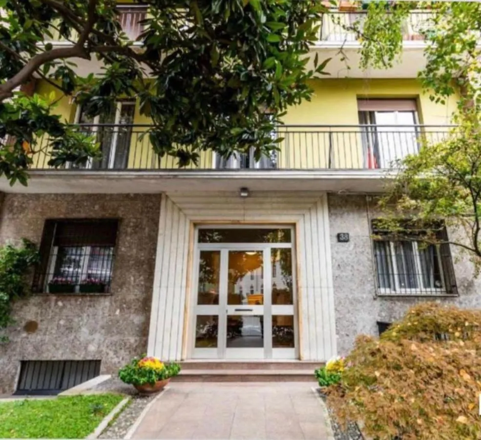 Elegante Appartamento In Zona Tortona-Solari Milan Italy